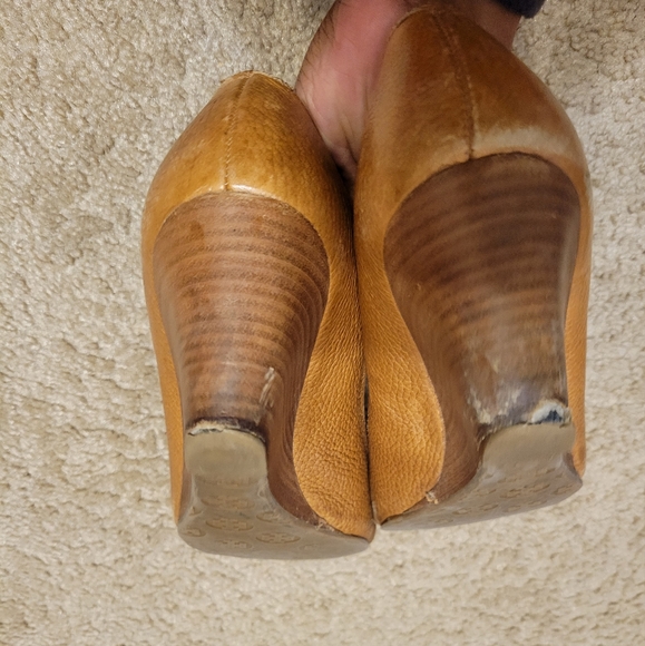 Tory Burch Leather Wedge Heels (FAIR CONDITION!) - Picture 9 of 12